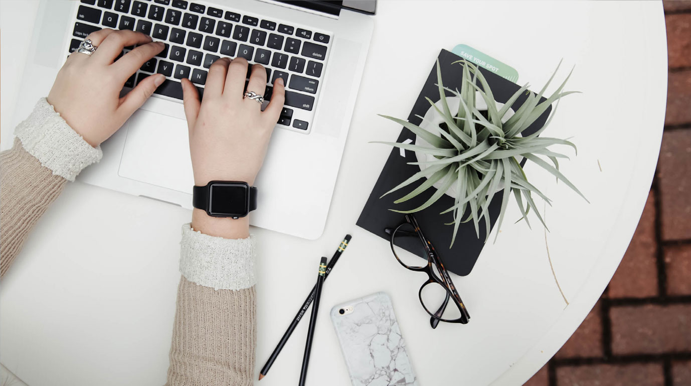 Guide to Mastering the Management of Hybrid Teams